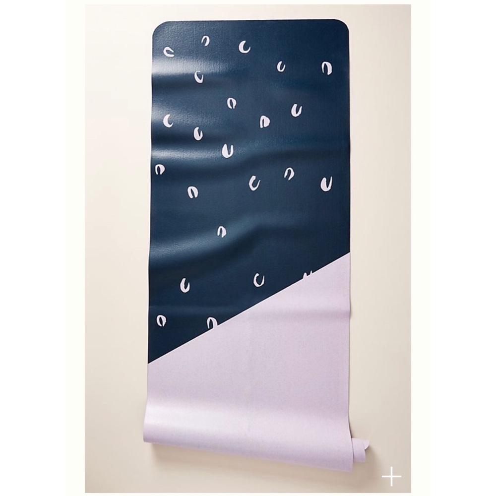👛Anthropologie Travel Yoga Mat👛